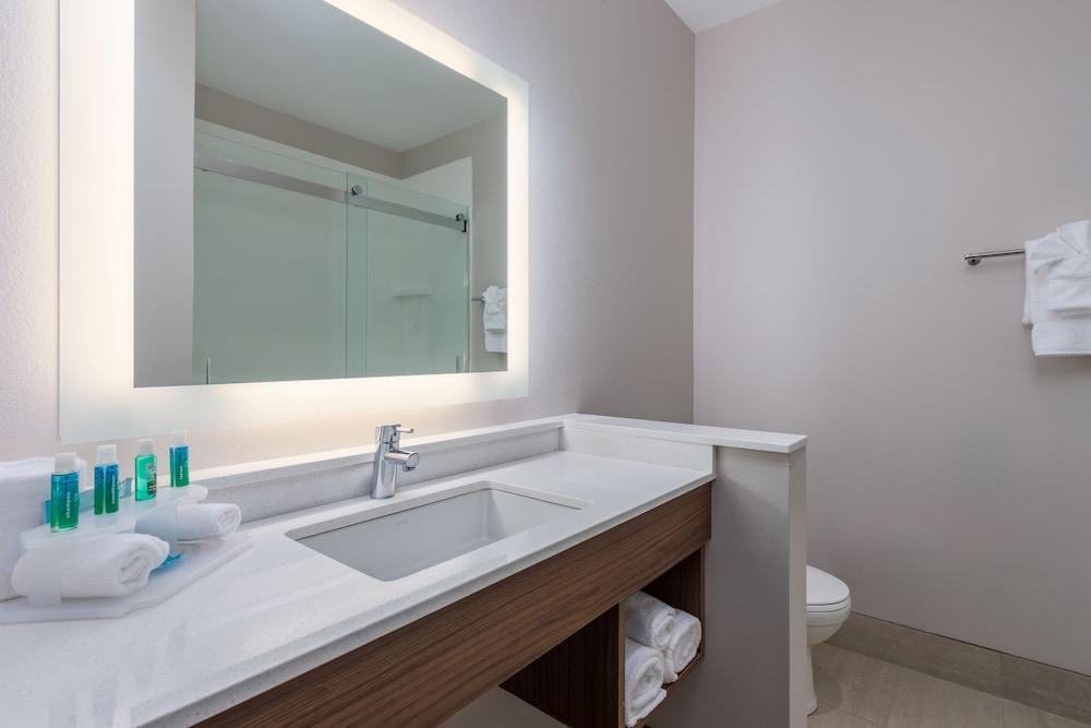 Holiday Inn Express & Suites St. Louis - Chesterfield By Ihg Екстер'єр фото