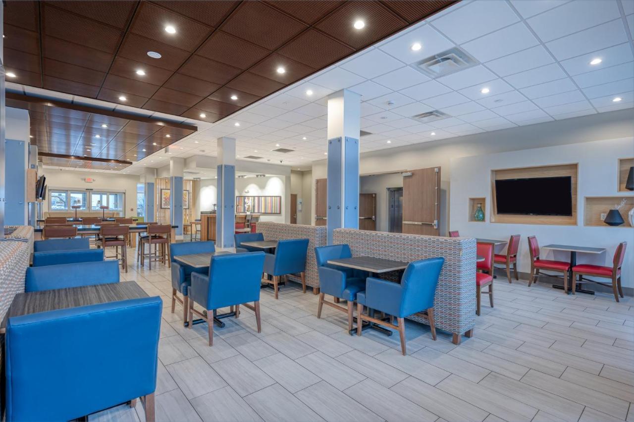 Holiday Inn Express & Suites St. Louis - Chesterfield By Ihg Екстер'єр фото